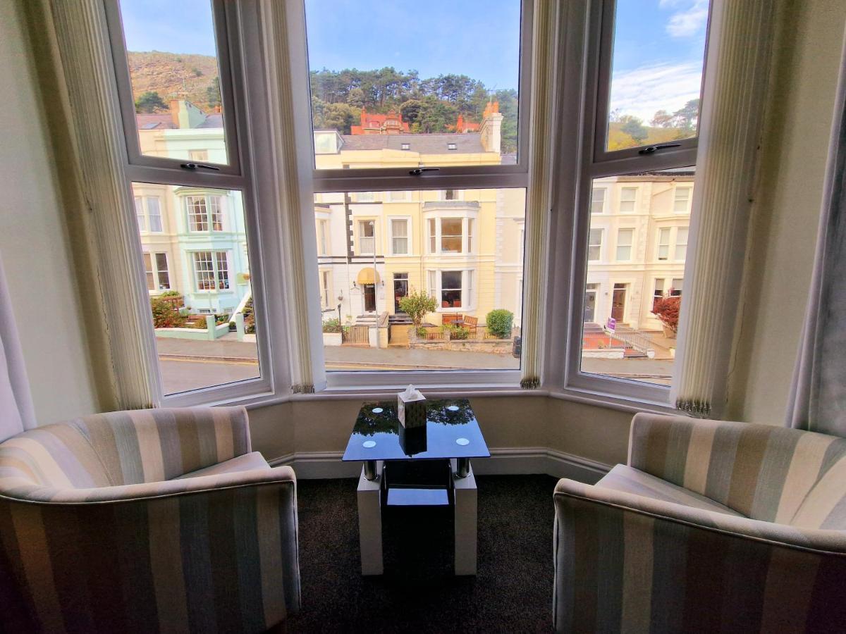 Breeze B&B ランディドノー エクステリア 写真
