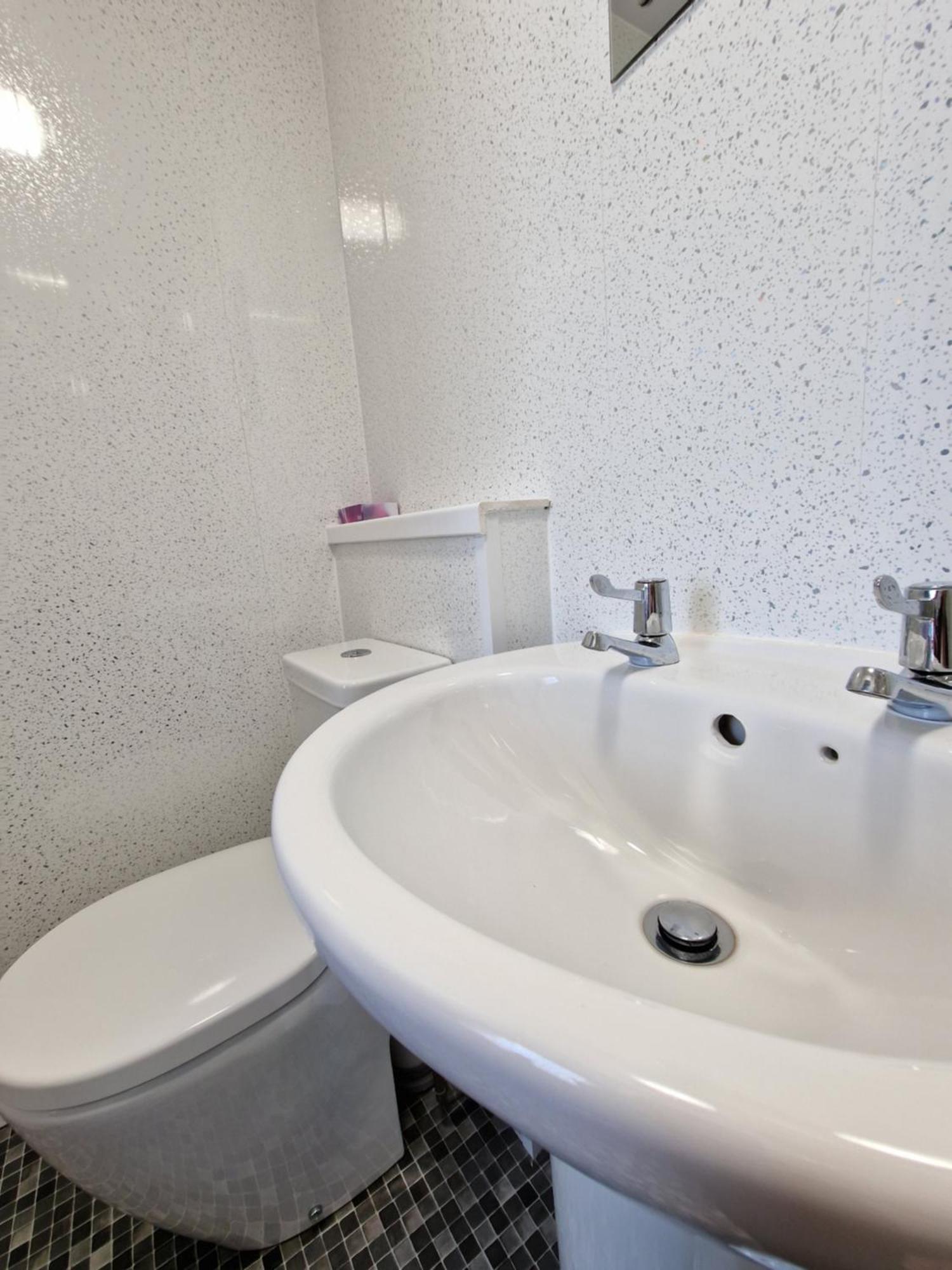 Breeze B&B ランディドノー 部屋 写真